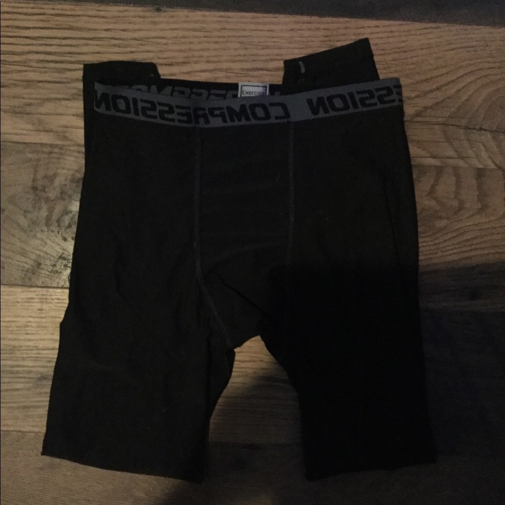 3 pairs of compression pants